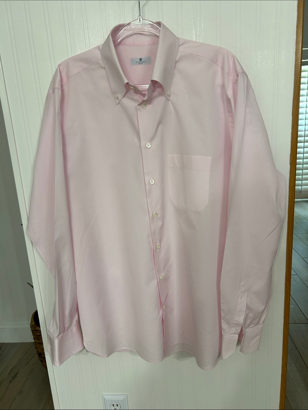 Men's Light Pink Button-Down Dress Shirt